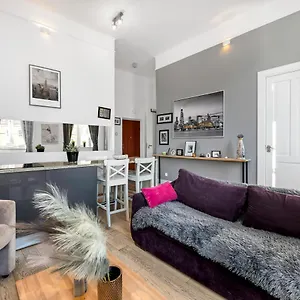 Apartament Lumina On The Market Square Near The Royal Castle, Warszawa